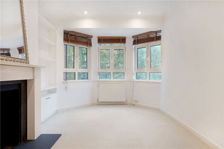 2 bedroom flat, Parsons Green, London SW6 - Available