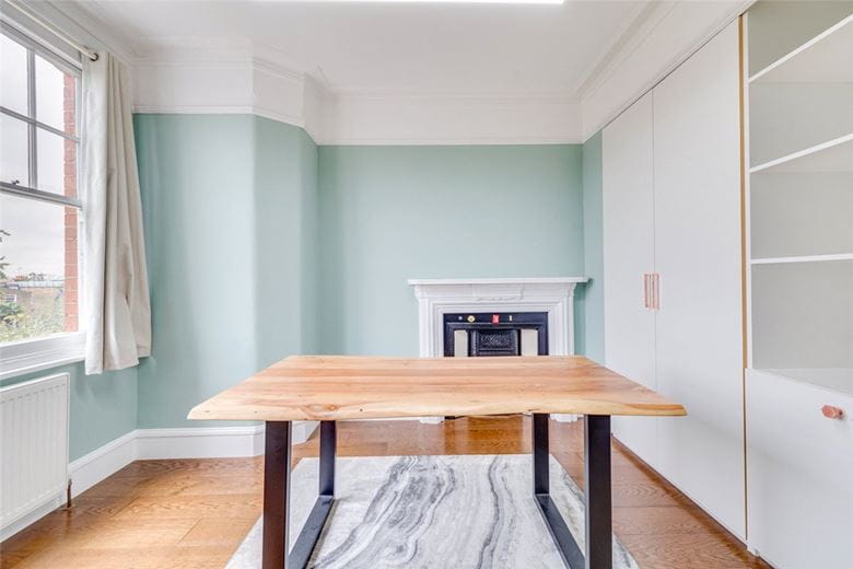 3 bedroom flat, Arundel Mansions, Kelvedon Road SW6