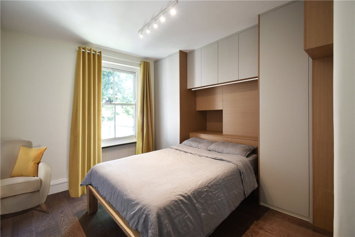 3 bedroom flat, Arundel Mansions, Kelvedon Road SW6