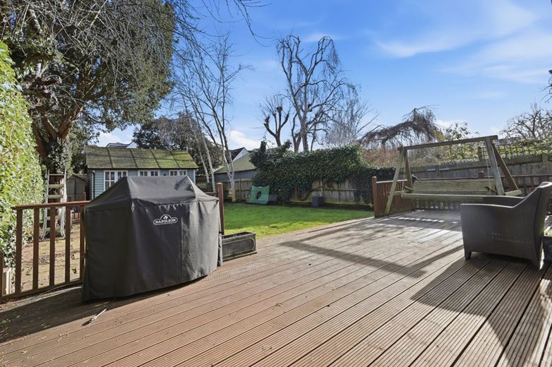 5 bedroom house, Belgrave Road, Barnes SW13 - Available