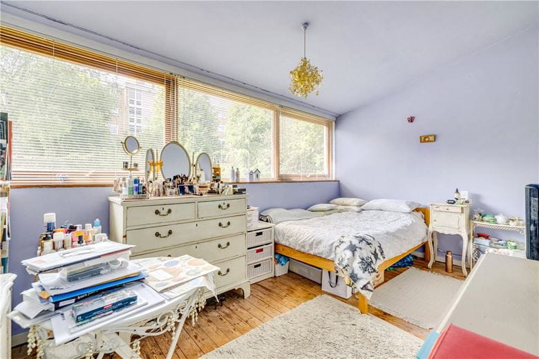 3 bedroom house, Tibbets Close, London SW19 - Sold STC