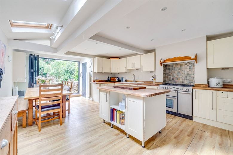 5 bedroom house, Standen Road, London SW18 - Sold