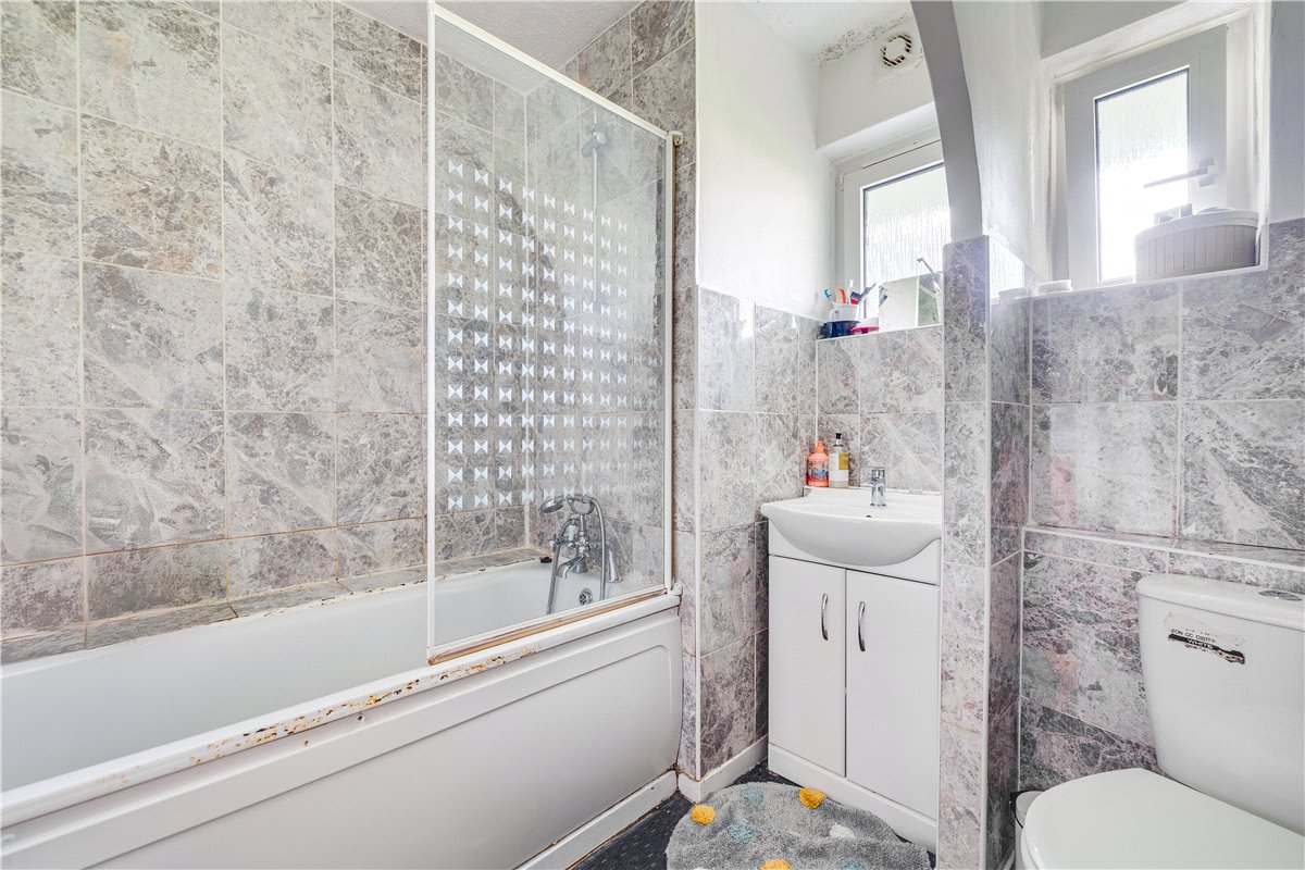 2 bedroom flat, Winterfold Close, London SW19 - Sold