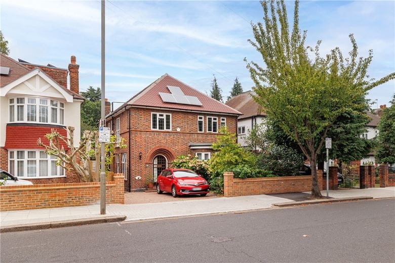 4 bedroom house, West Hill Road, London SW18 - Sold