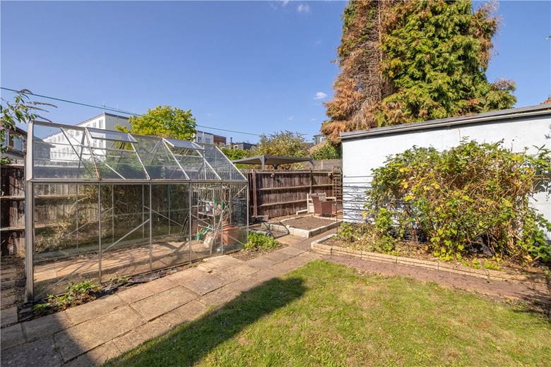 4 bedroom house, Limes Avenue, London SW13 - Available