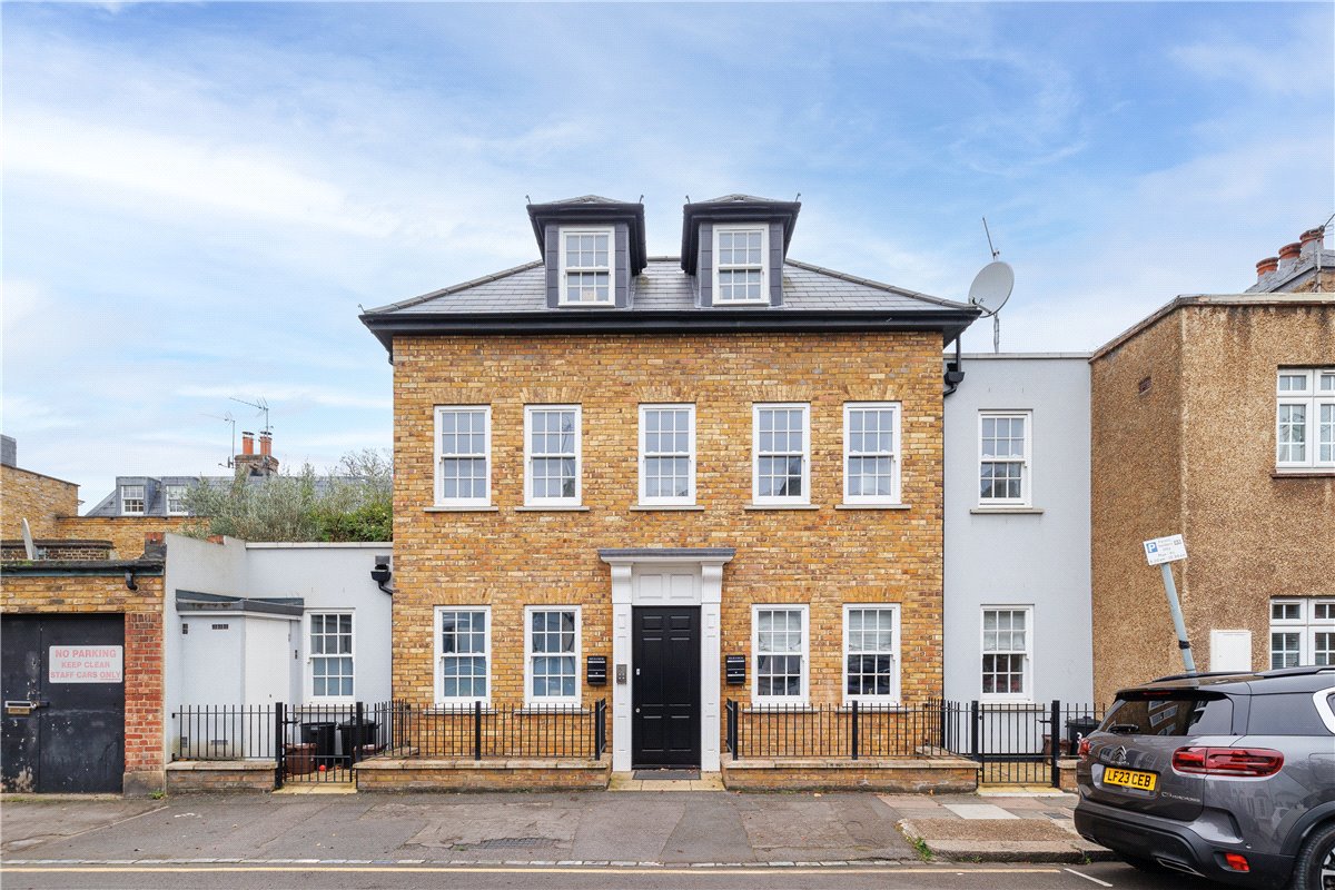 1 bedroom flat, Sefton Street, London SW15 - Sold STC