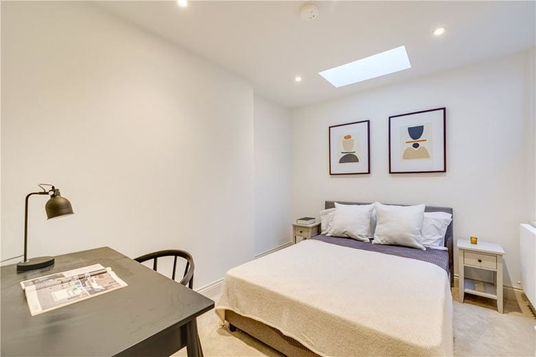 2 bedroom flat, Quicks Road, London SW19 - Sold STC