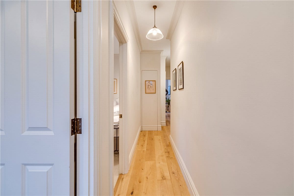 2 bedroom flat, Astonville Street, London SW18 - Sold STC
