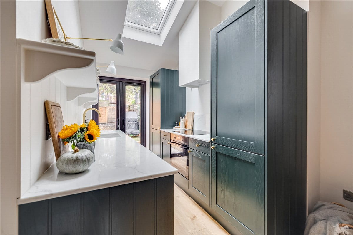 2 bedroom flat, Astonville Street, London SW18 - Sold STC