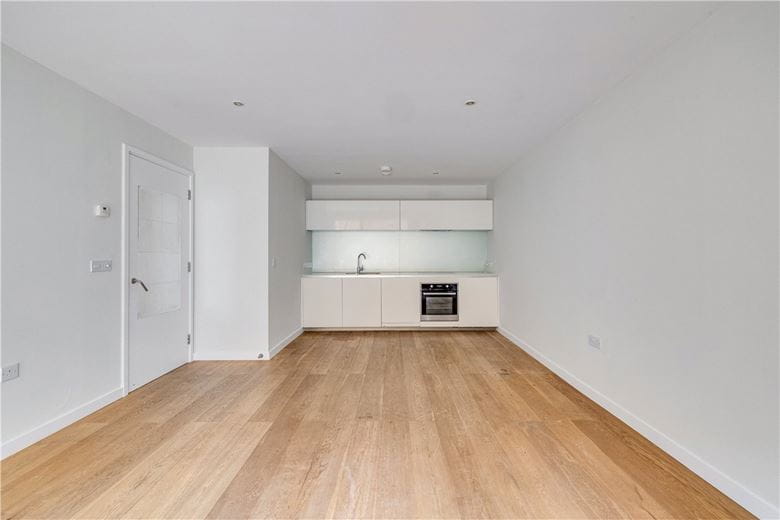 1 bedroom flat, Hardwicks Square, London SW18 - Available