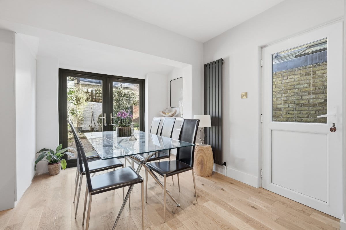 5 bedroom house, Second Avenue, London SW14 - Available