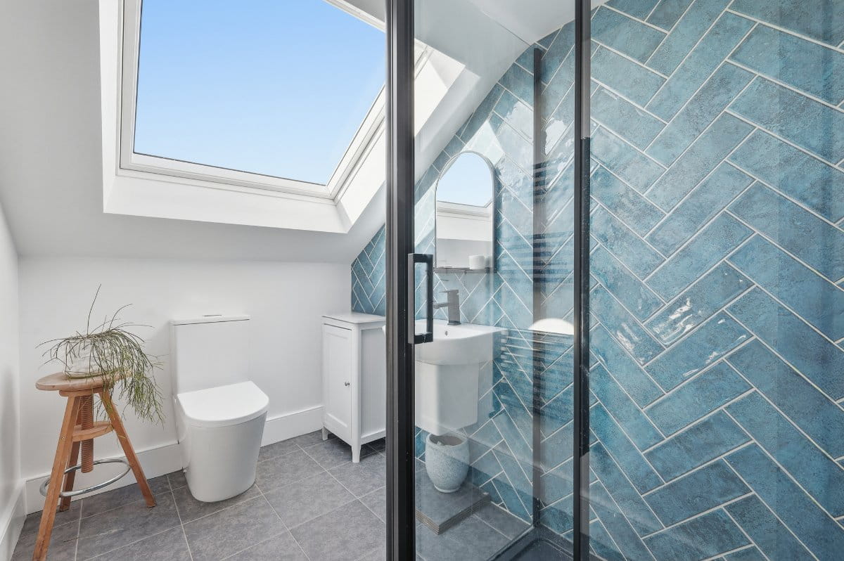 5 bedroom house, Second Avenue, London SW14 - Available