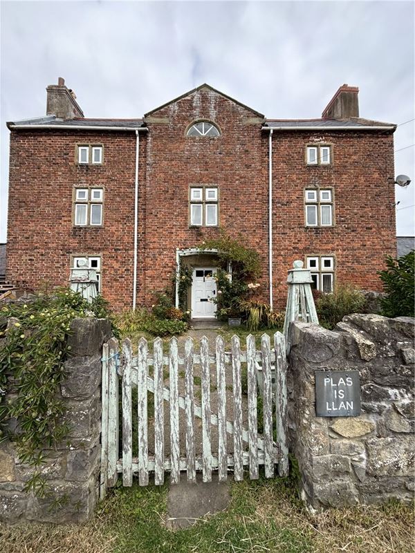 5 bedroom house, Waen Road, Dyserth LL18 - Let Agreed