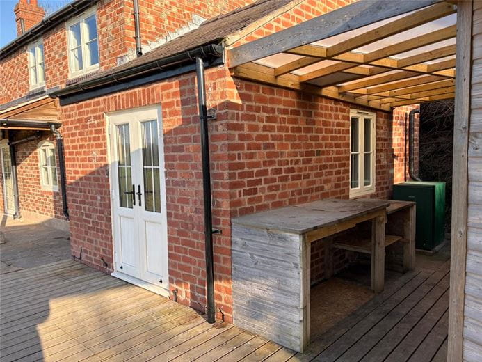 3 bedroom house, Montford, Montford Bridge SY4 - Available