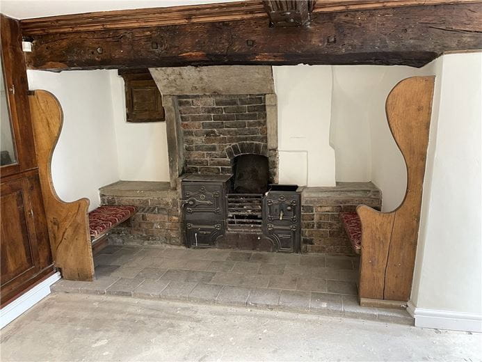 3 bedroom house, Wrexham Road, Pontblyddyn CH7 - Under Offer