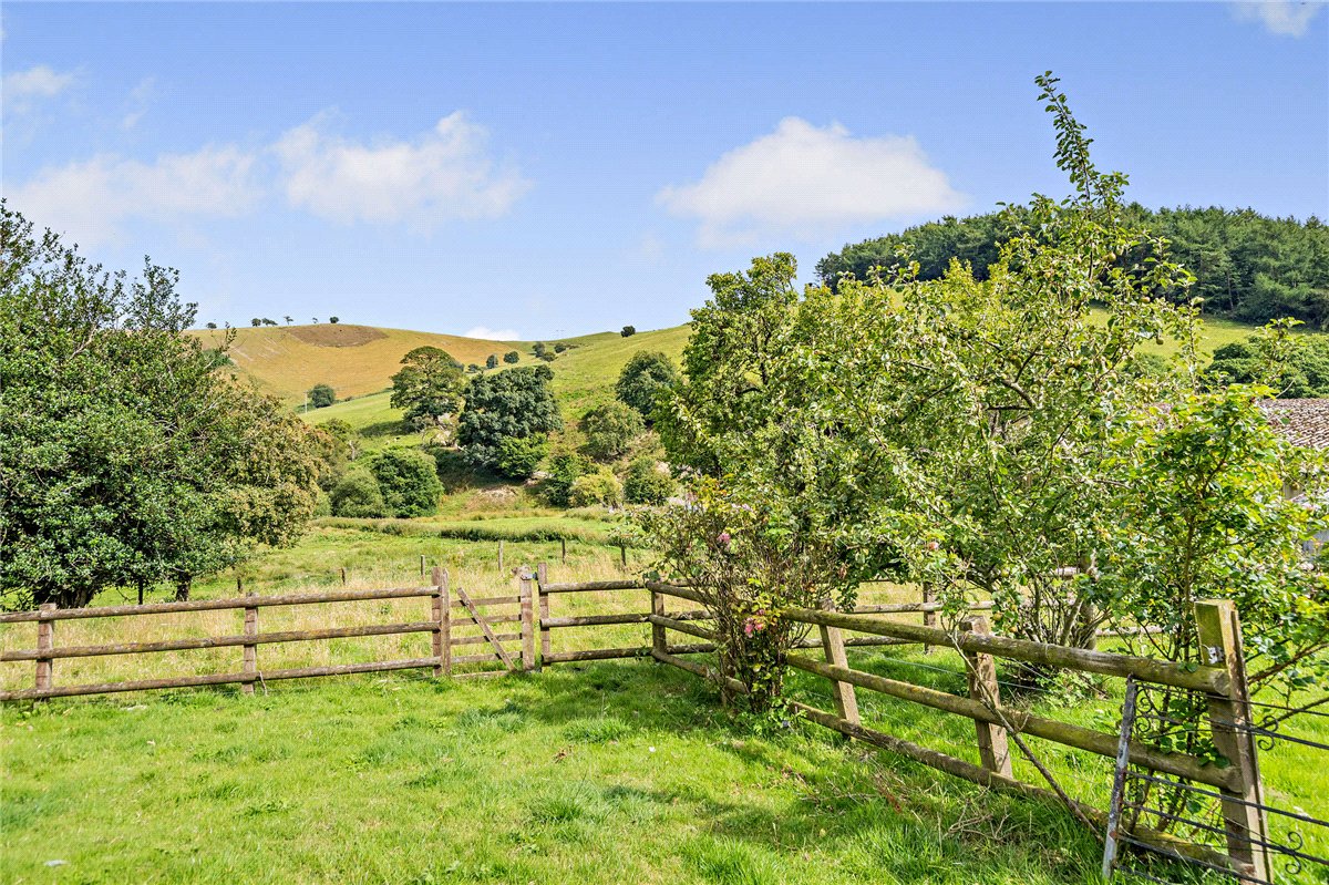 151 acres Farm, Tregeiriog, Llangollen LL20 - Available