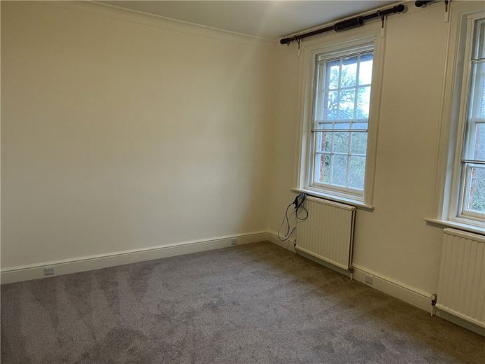 6 bedroom house, Gredington, Hanmer SY13 - Available