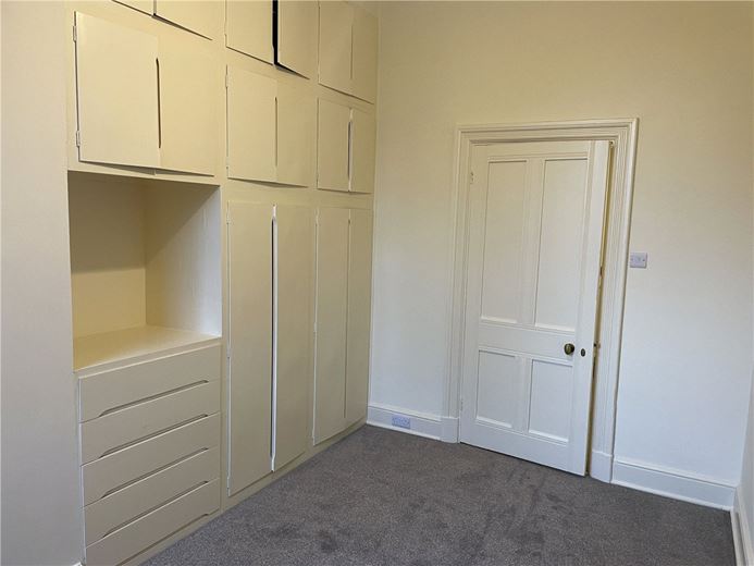 6 bedroom house, Gredington, Hanmer SY13 - Available