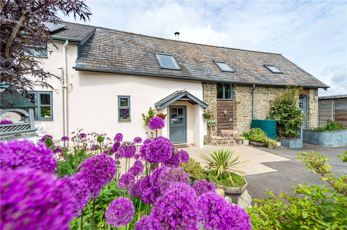 4 acres House, Churchstoke, Montgomery SY15 - Available