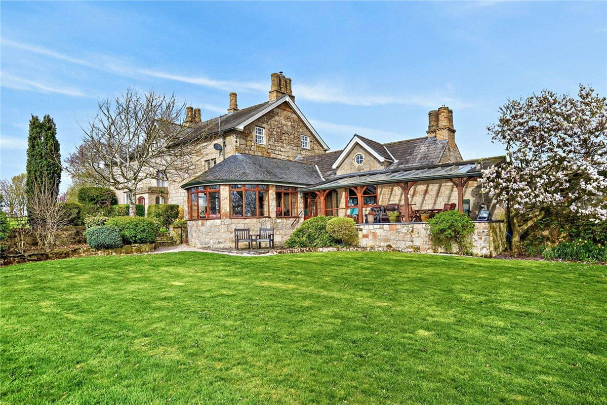 407 acres Country Estate, Weirbrook, West Felton SY11 - Available