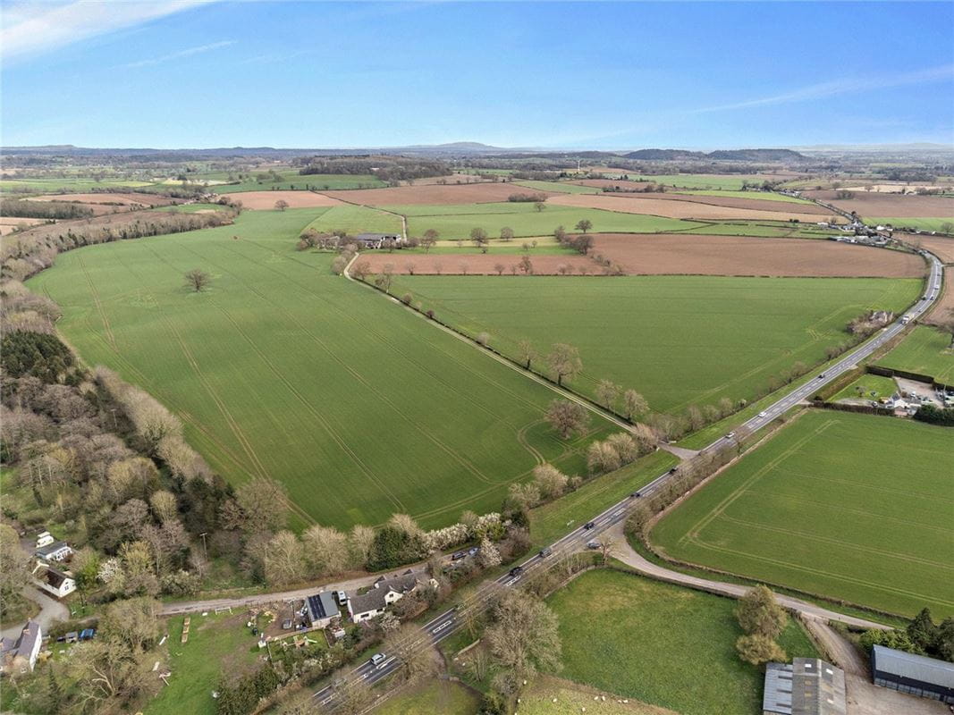 407 acres Country Estate, Weirbrook, West Felton SY11 - Available