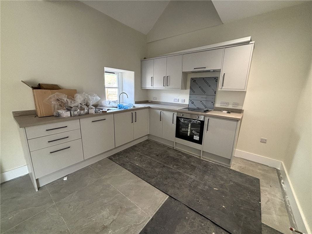 2 bedroom , 1 Stables Court, Hartsheath CH7 - Available