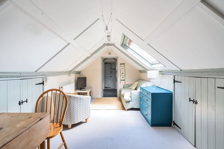 7 bedroom house, School Lane, Compton Dundon TA11 - Available