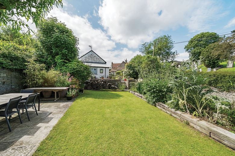 7 bedroom house, School Lane, Compton Dundon TA11 - Available