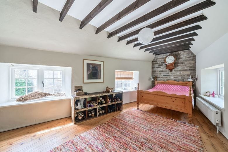 7 bedroom house, School Lane, Compton Dundon TA11 - Available