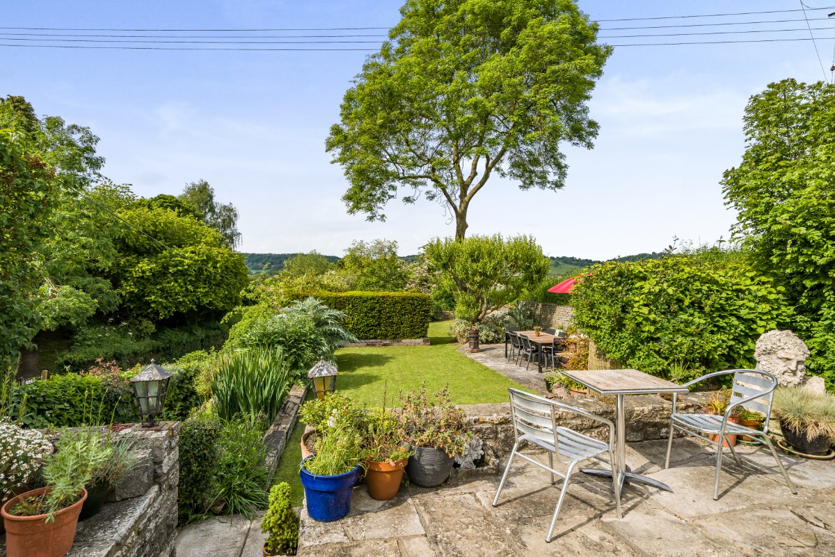 7 bedroom house, School Lane, Compton Dundon TA11 - Available