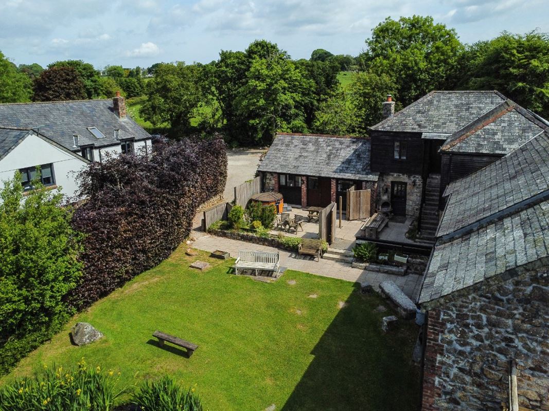 5 bedroom house, Liskeard Road, Callington PL17 - Available