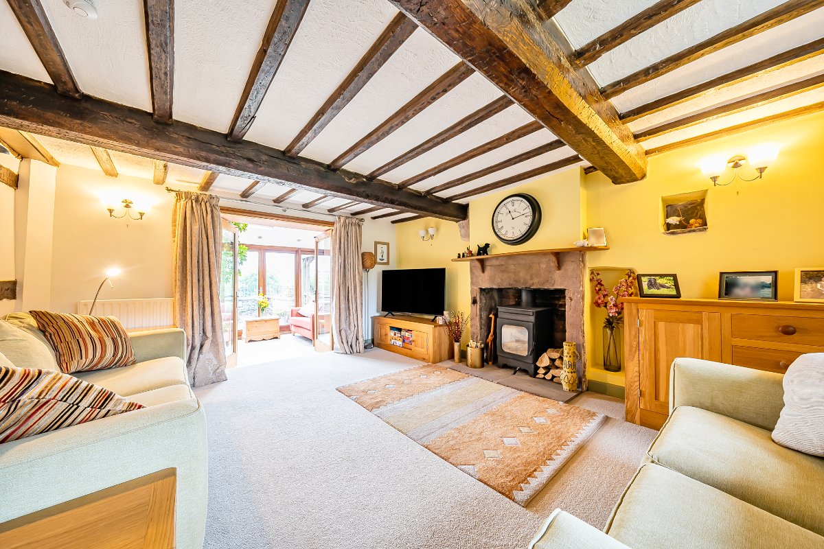 5 bedroom house, Douse Lane, Onecote ST13 - Sold STC