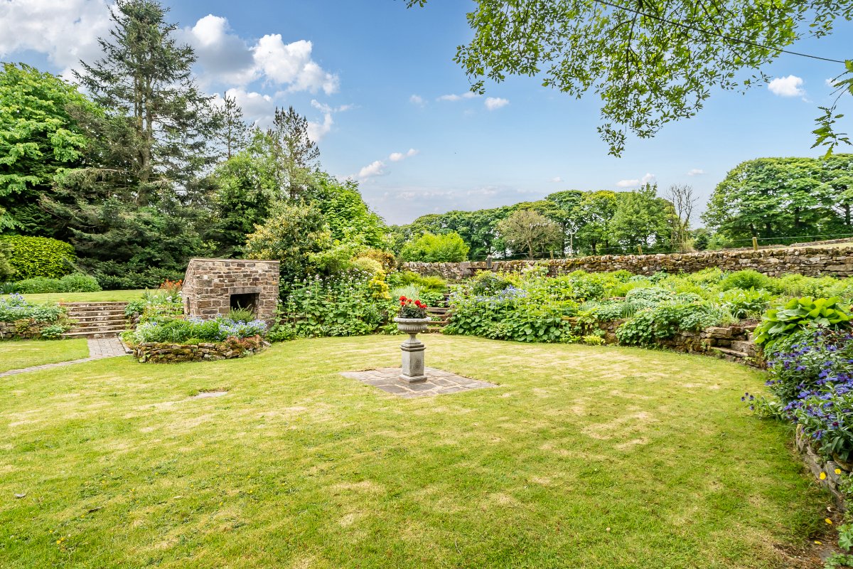 5 bedroom house, Douse Lane, Onecote ST13 - Sold STC