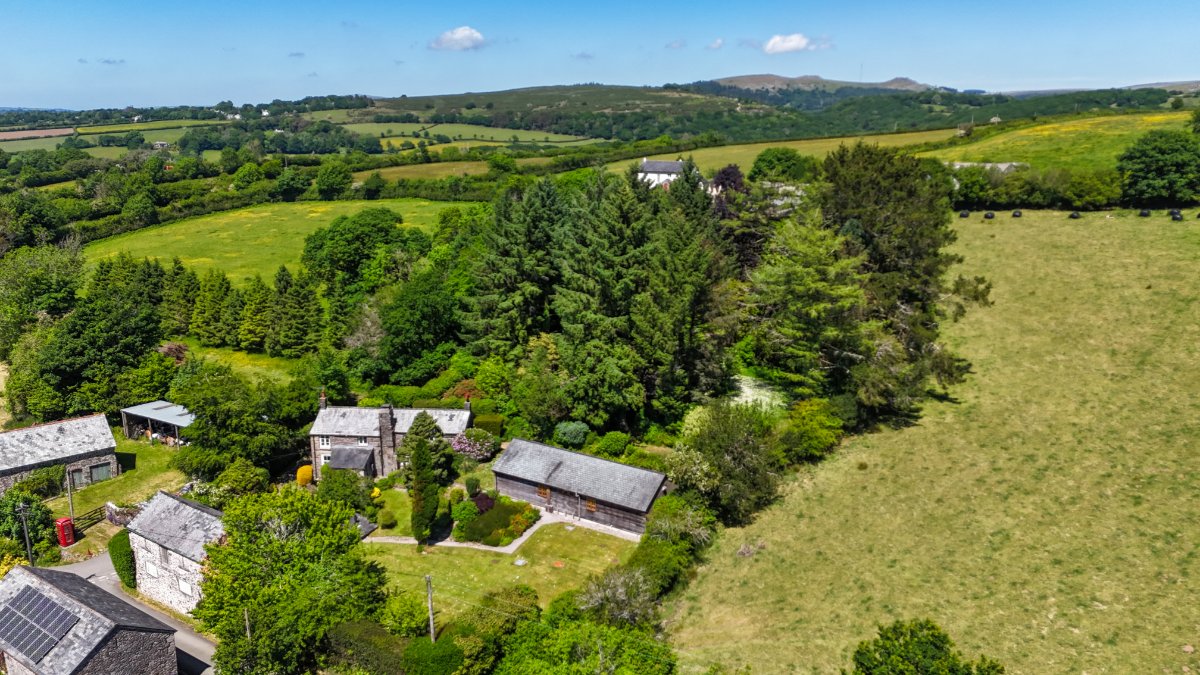 3 bedroom house, Lovaton, Yelverton PL20 - Sold