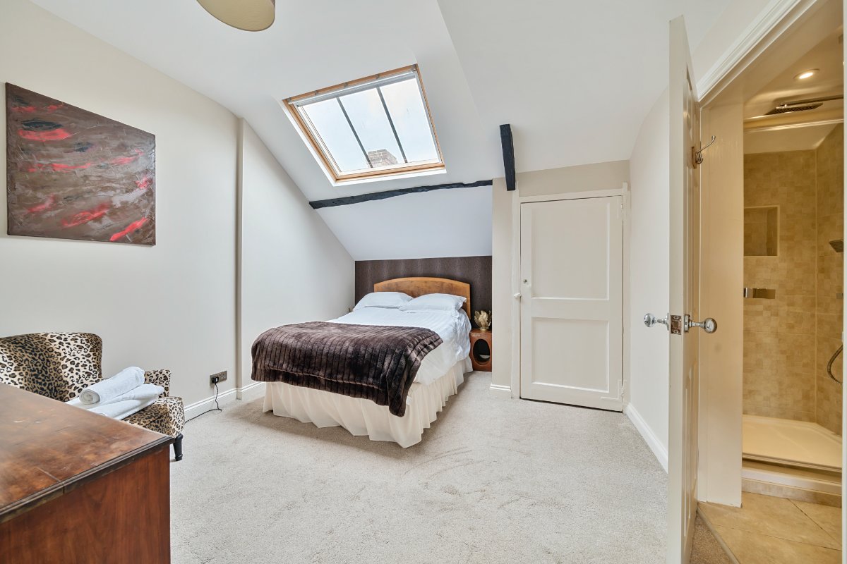 14 bedroom house, Landkey Road, Barnstaple EX32 - Available