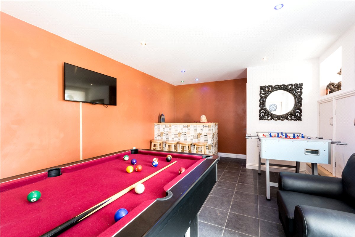 14 bedroom house, Landkey Road, Barnstaple EX32 - Available