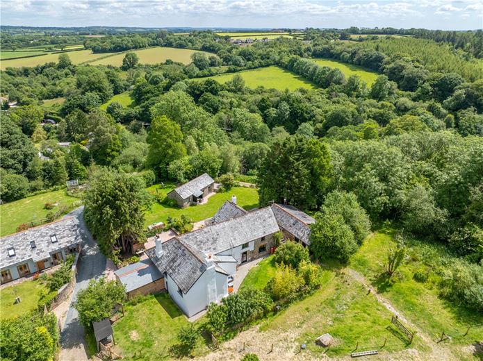 4 bedroom house, Cookbury Court, Cookbury EX22 - Available