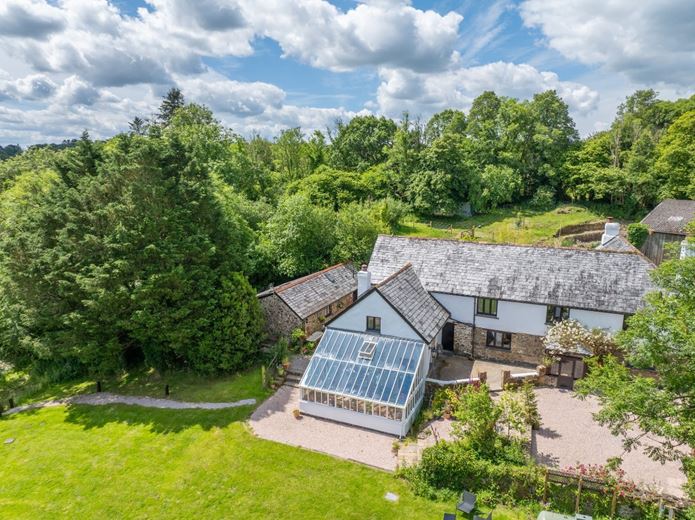 4 bedroom house, Cookbury Court, Cookbury EX22 - Available