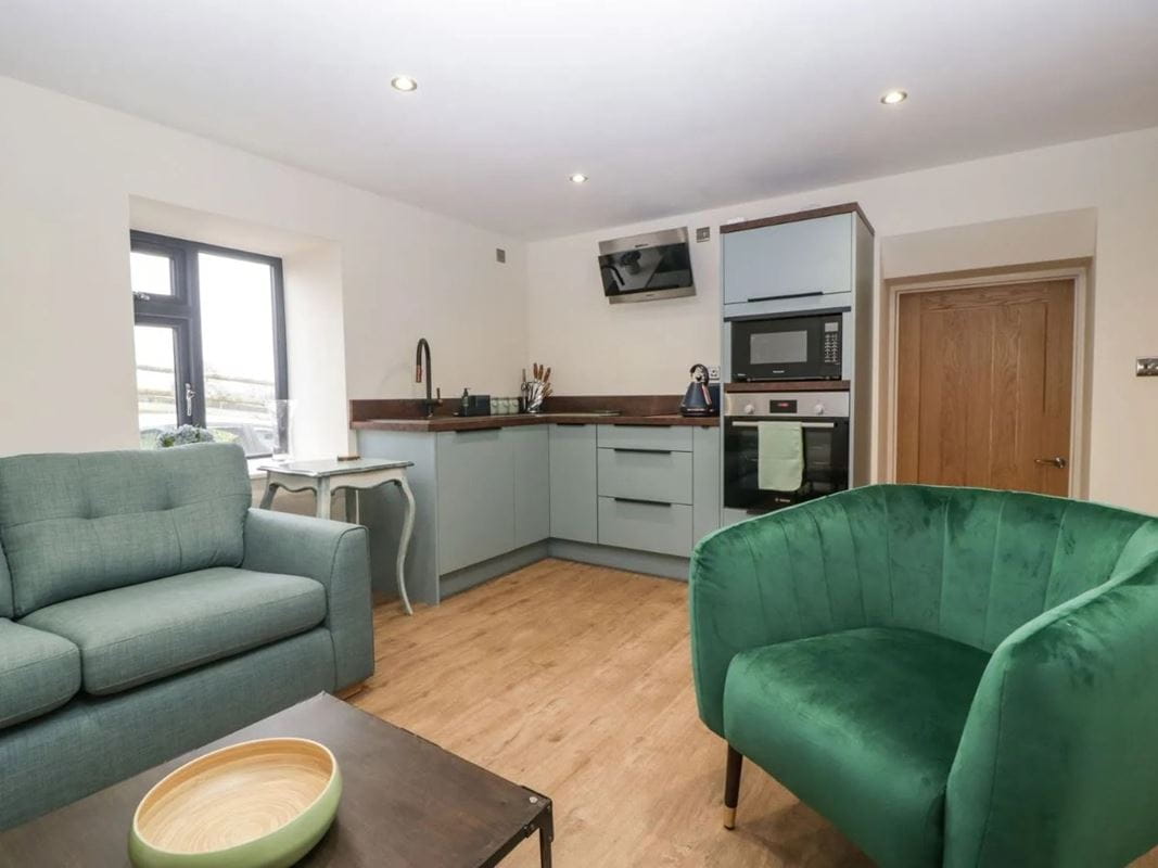 7 bedroom house, St. Weonards, Hereford HR2 - Available