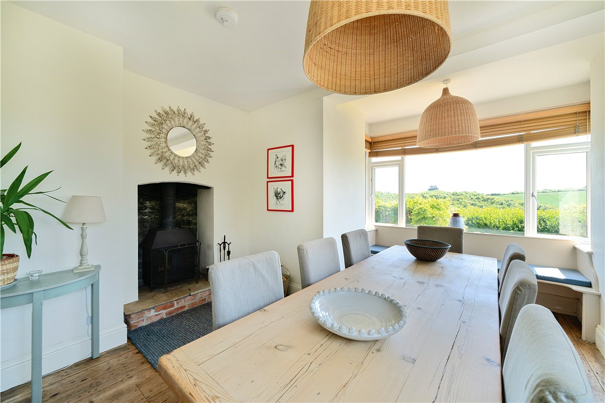 258 acres House, Symondsbury, Bridport DT6 - Available