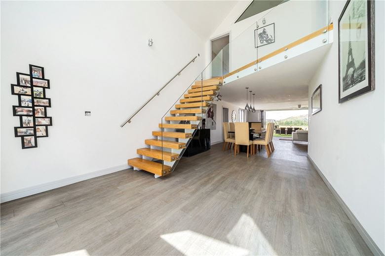 47.2 acres House, Lower Weare, Axbridge BS26 - Available