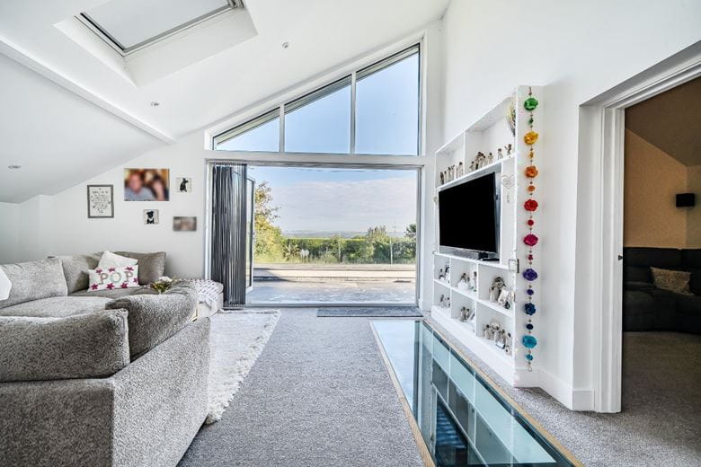 5 bedroom house, St. Breock, Wadebridge PL27 - Available