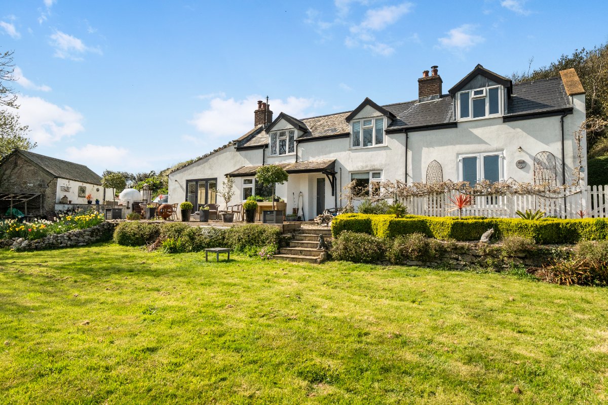 3 bedroom house, High Bullen & Holidays, Sun Lane DT6 - Available