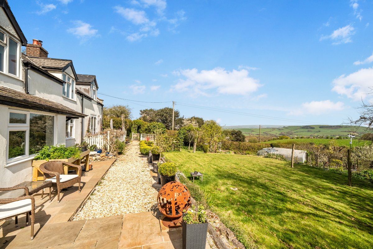 3 bedroom house, High Bullen & Holidays, Sun Lane DT6 - Available