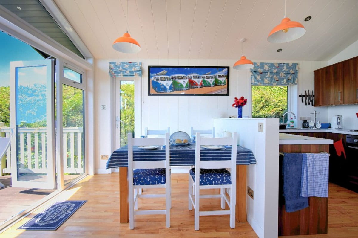 3 bedroom house, High Bullen & Holidays, Sun Lane DT6 - Available