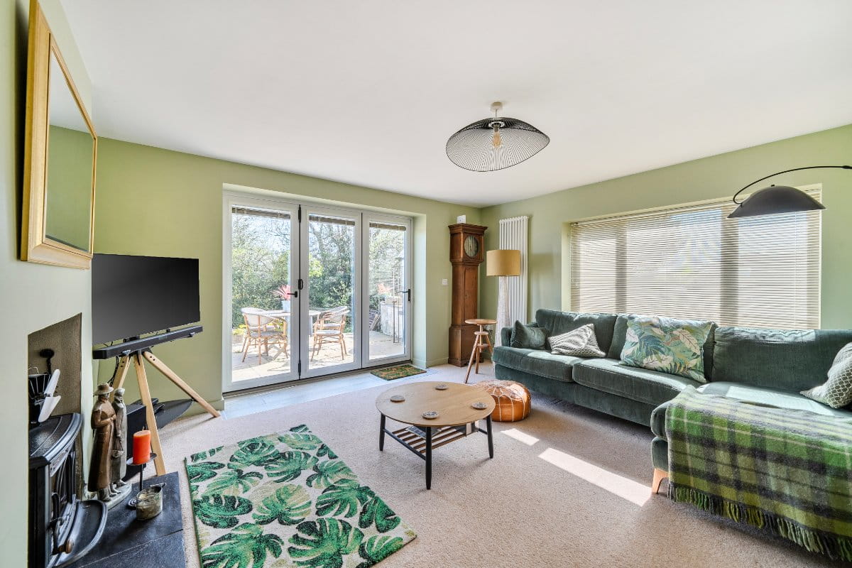 3 bedroom house, High Bullen & Holidays, Sun Lane DT6 - Available