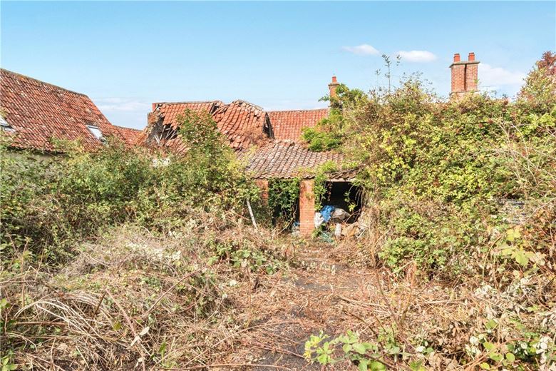 6 bedroom house, Lot 1 The Old House, Old School Lane TA7 - Available