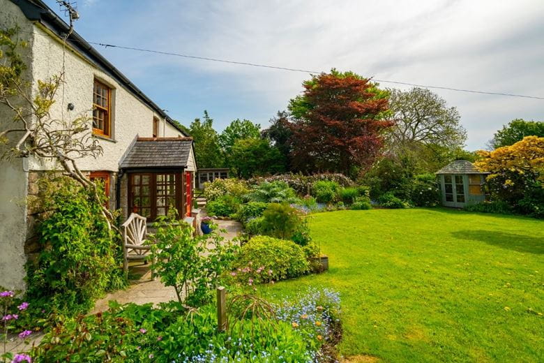 5.9 acres Farm, Pulla Cross, Truro TR4 - Sold STC