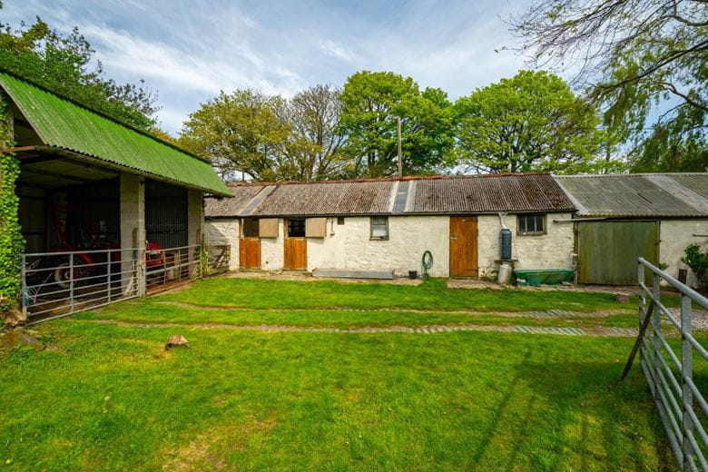 5.9 acres Farm, Pulla Cross, Truro TR4 - Sold STC