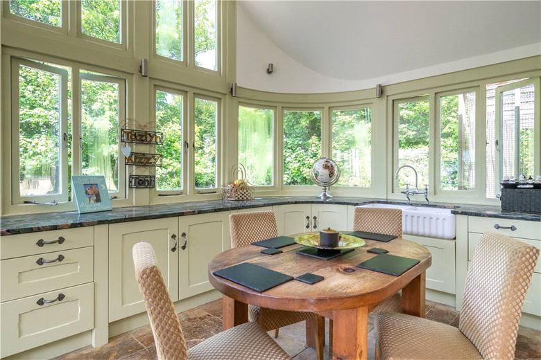 9.7 acres House, Woodford, Bude EX23 - Available